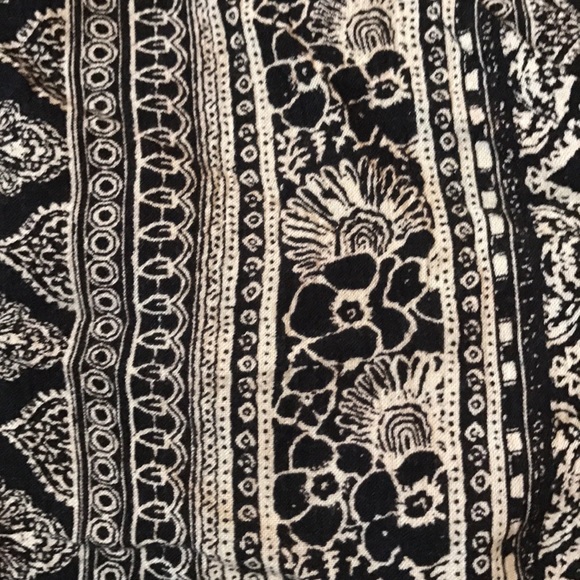 American Eagle Soft Shorts- Medium NW - Picture 4 of 4